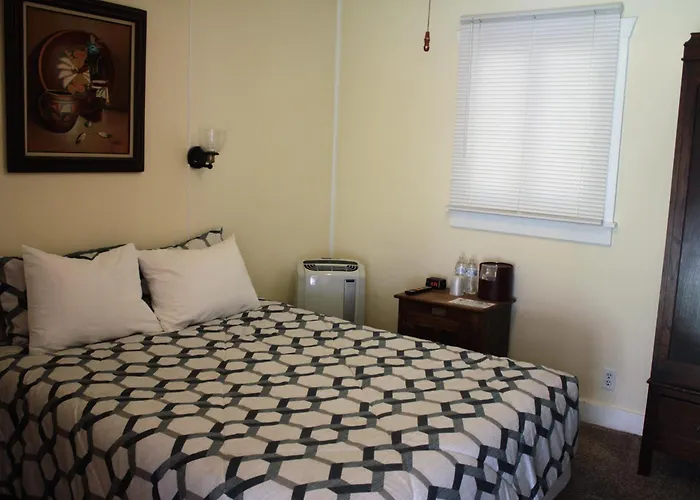 Historic Sheps Miners Near Kingman, Az Hotel Chloride